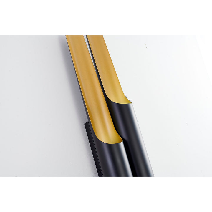 Wall Sconce In Black Finish