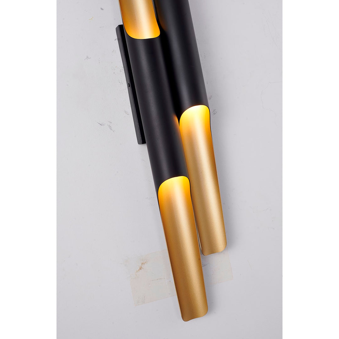 Wall Sconce In Black Finish