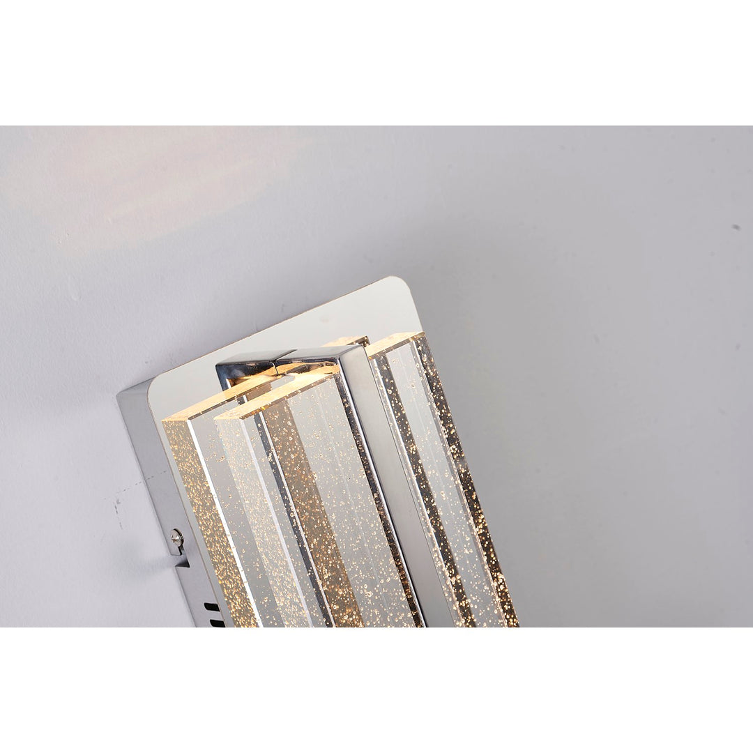 Led Wall Sconce In Chrome Finish