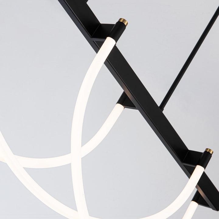 Collection Island Light Black And Brushed Brass