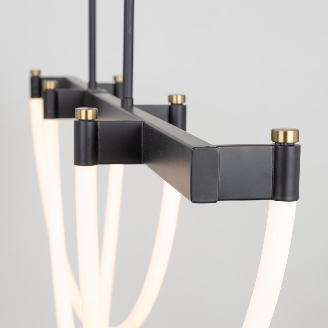 Collection Island Light Black And Brushed Brass