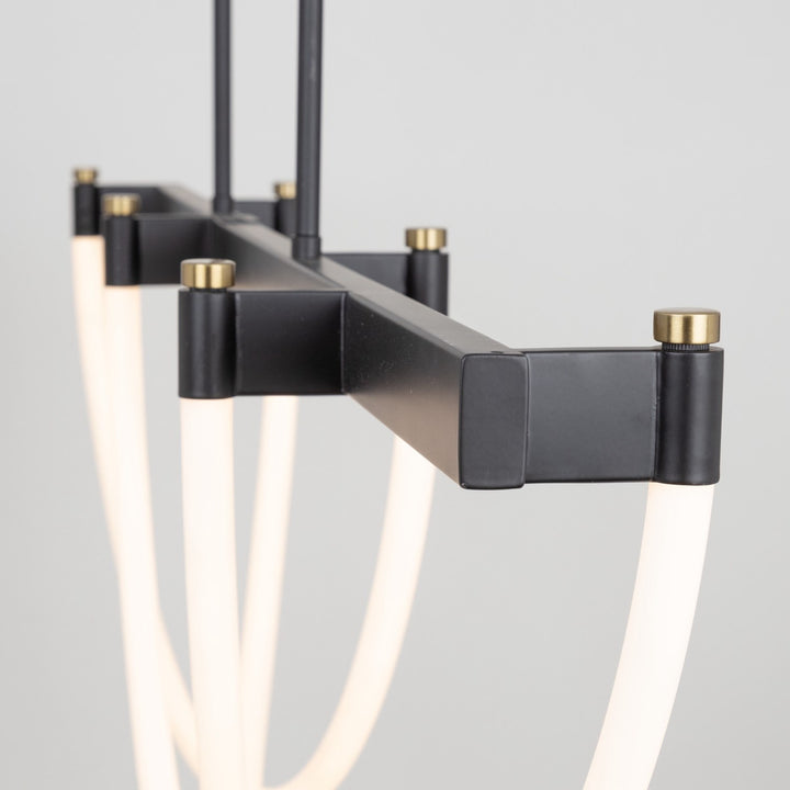 Collection Island Light Black And Brushed Brass