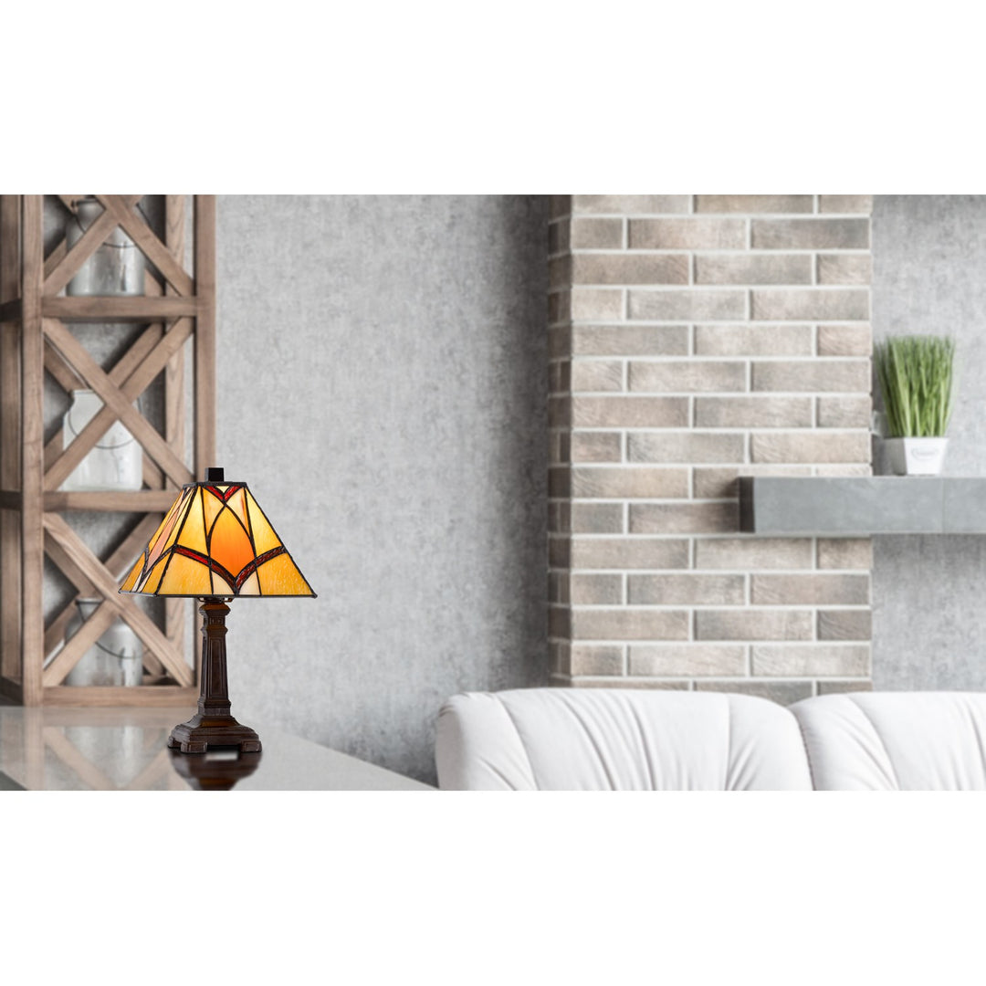 40W Metal/Resin Tiffany Accent Lamp With Inline Switch