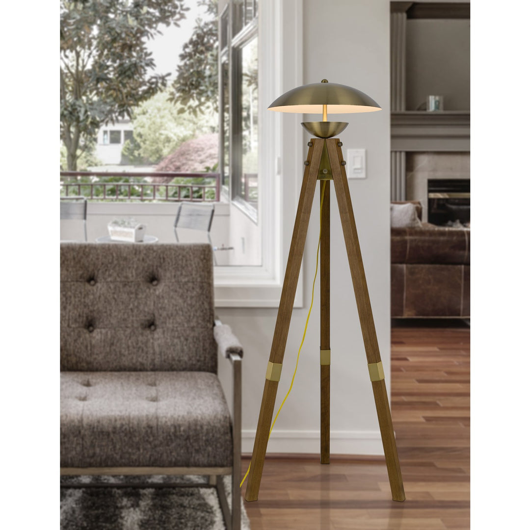Lakeland 18W Intergrated Led Tripod Birch Wood Floor Lamp