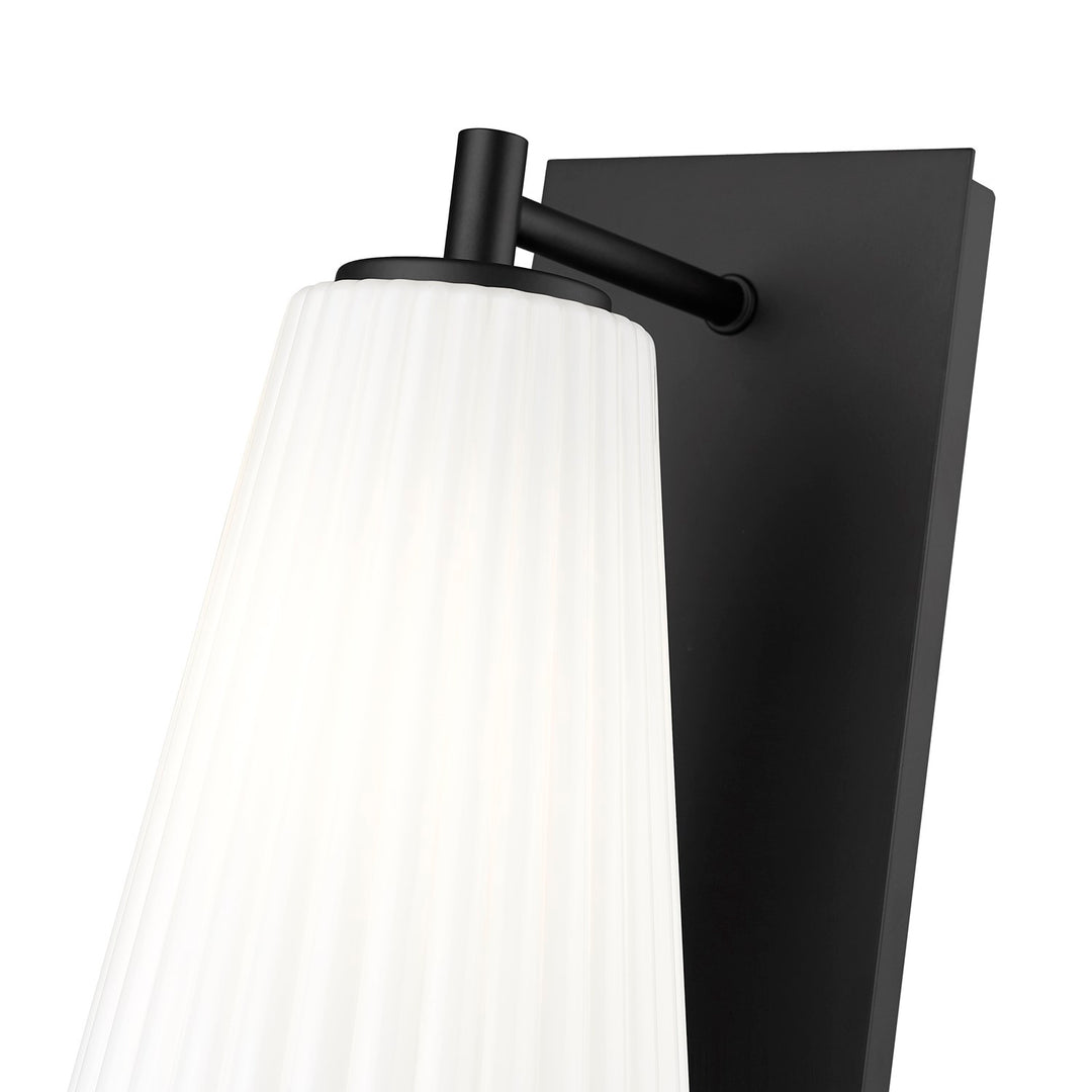 1 Light Wall Sconce