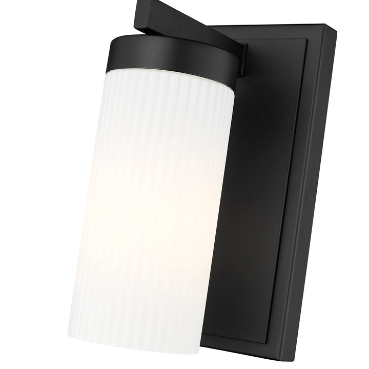 1 Light Wall Sconce
