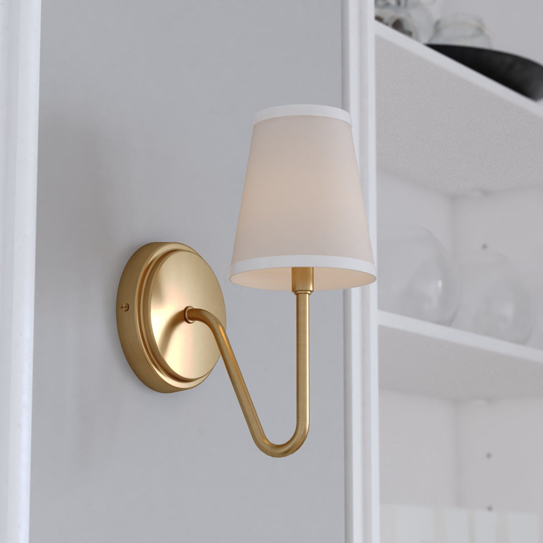 1 Light Wall Light Muted Brass