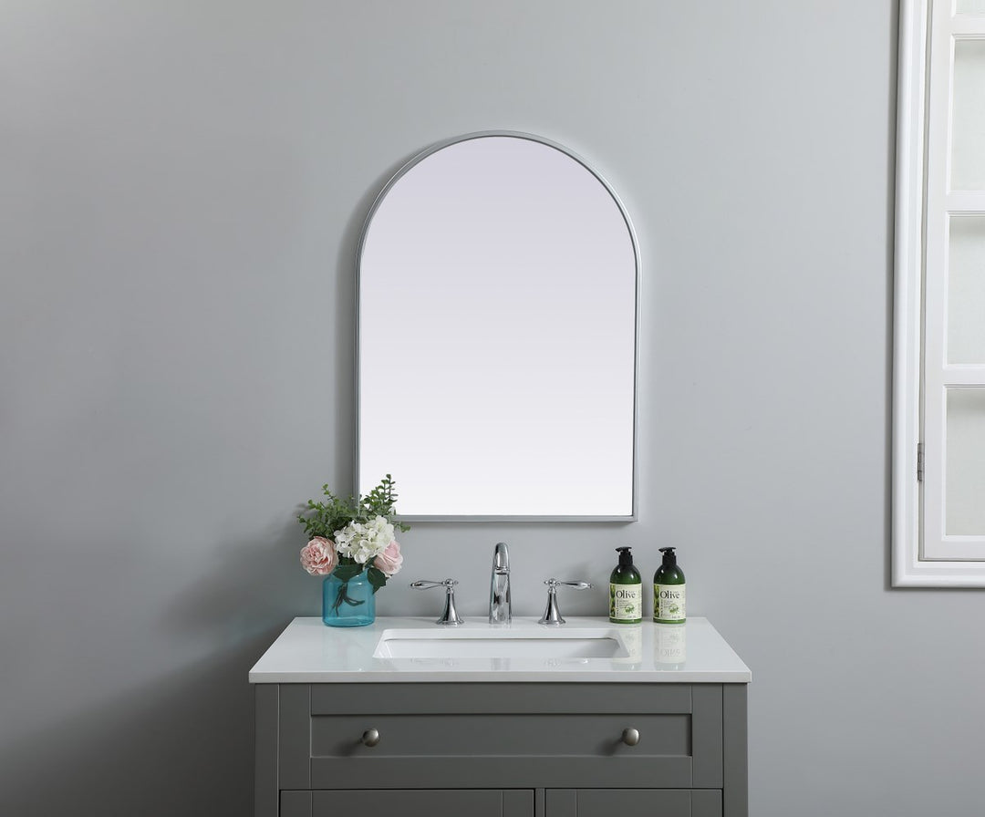 Metal Frame Arch Mirror 22X30 Inch In Silver