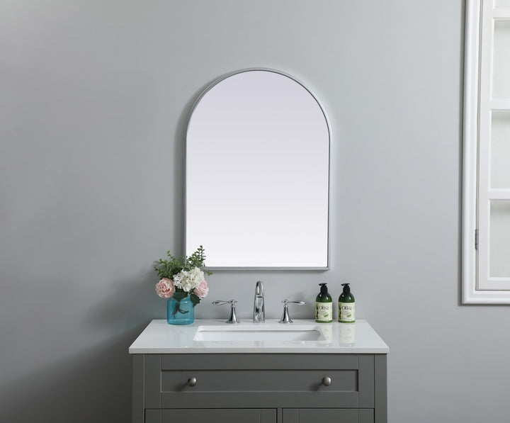 Metal Frame Arch Mirror 22X30 Inch In Silver