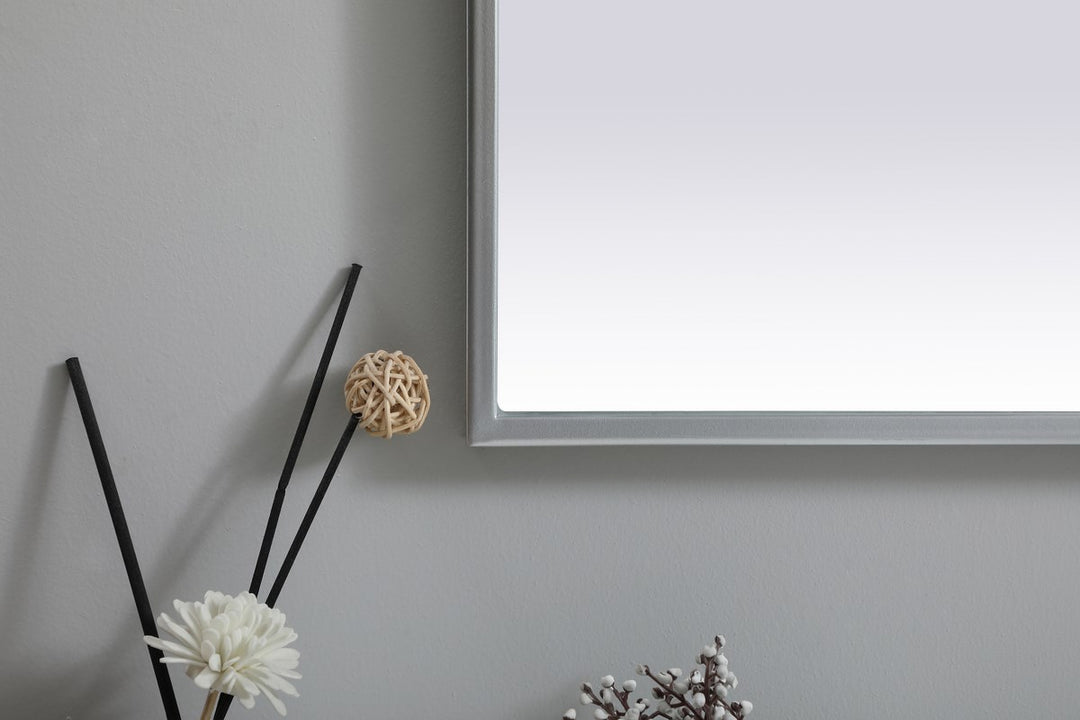 Metal Frame Arch Mirror 27X36 Inch In Silver