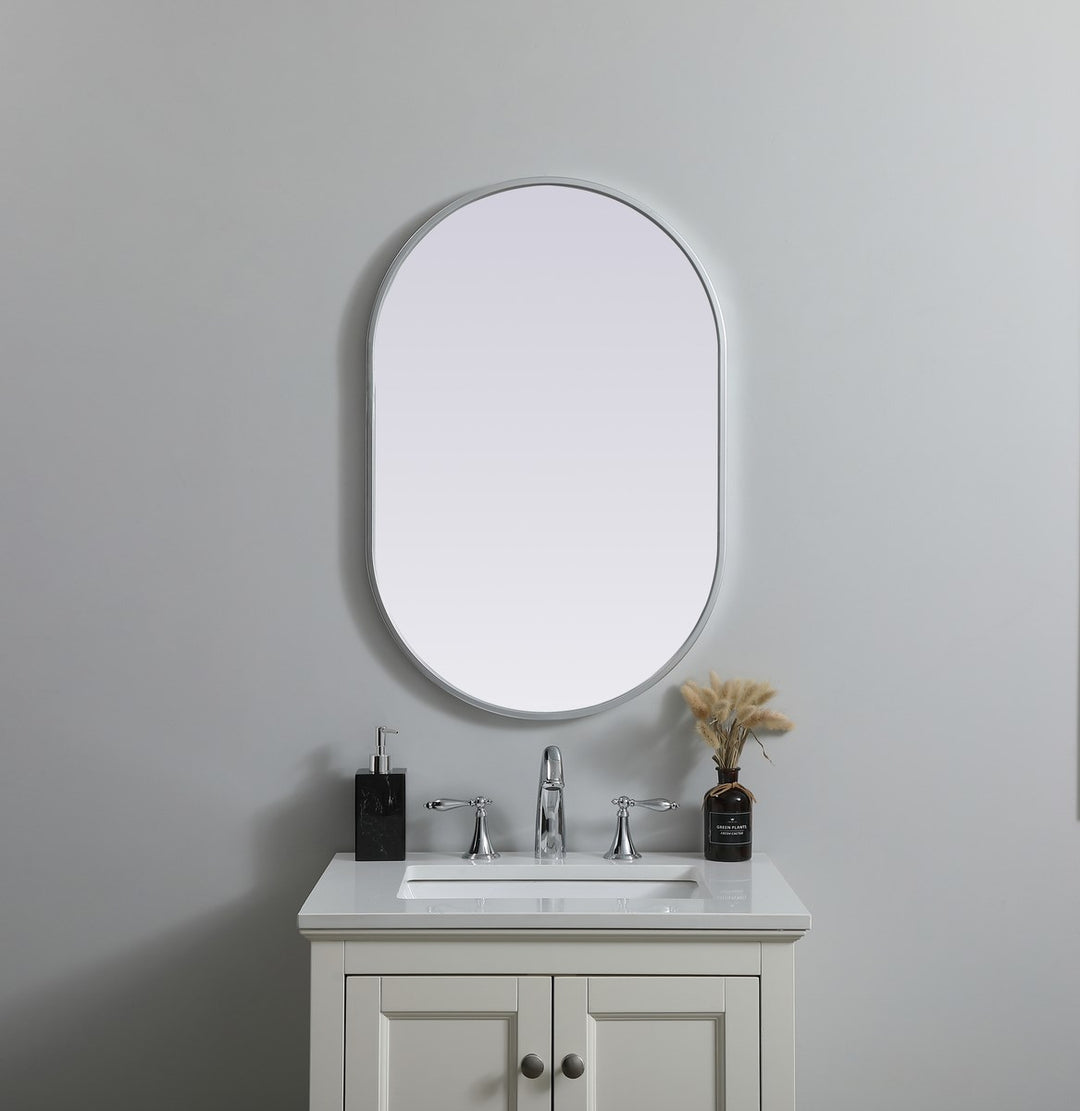 Metal Frame Oval Mirror 20X30 Inch In Silver