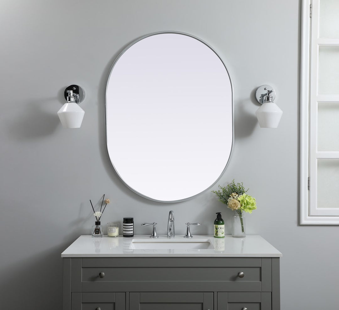 Metal Frame Oval Mirror 30X40 Inch In Silver