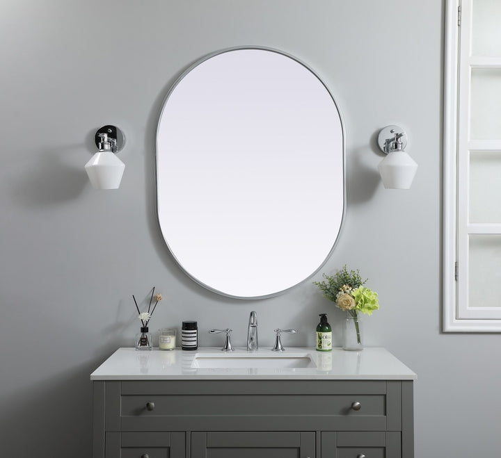 Metal Frame Oval Mirror 30X40 Inch In Silver