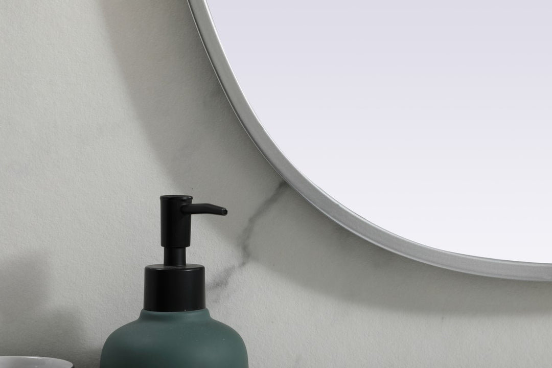 Metal Frame Oval Mirror 20X30 Inch In Silver