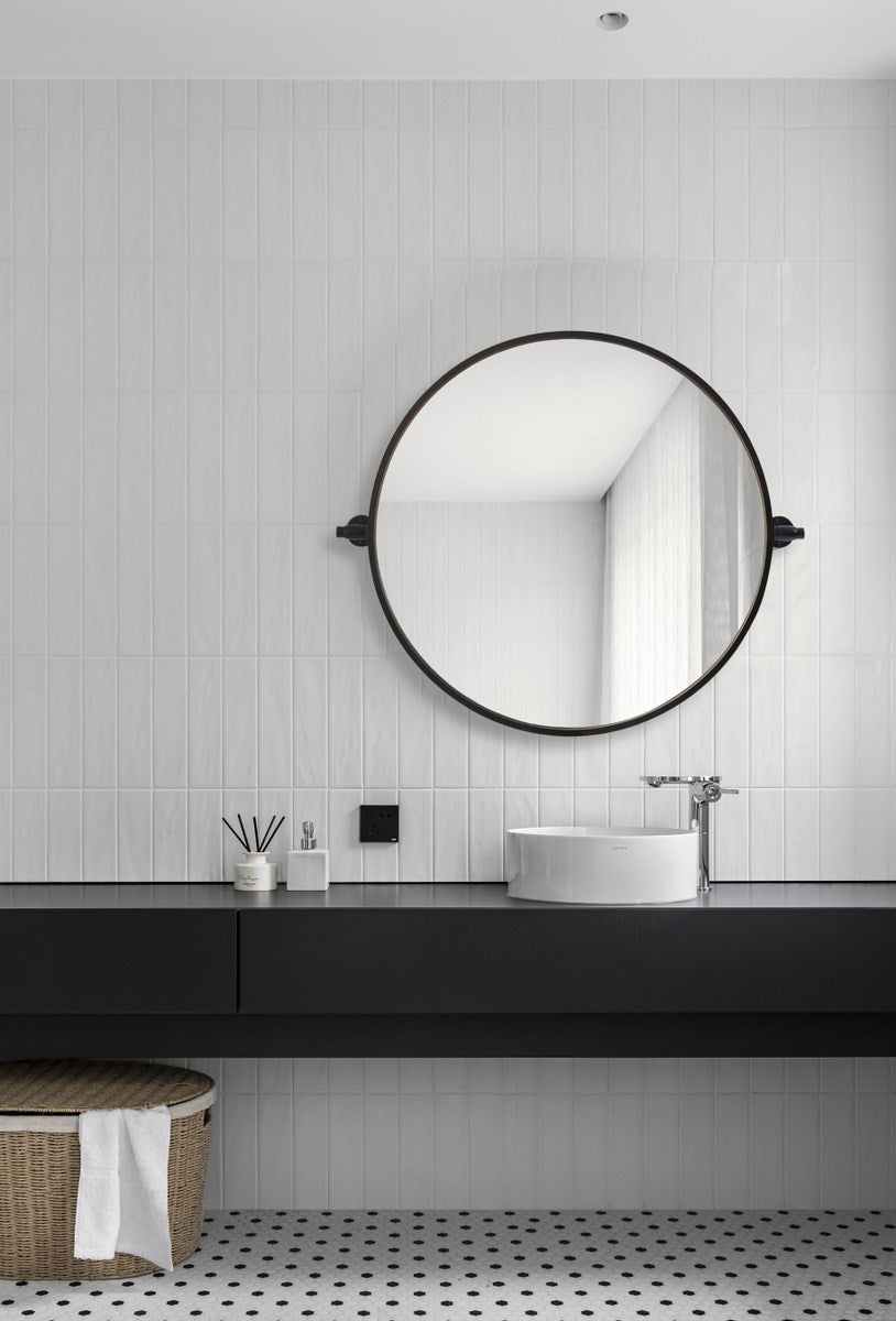 Round Pivot Mirror 24 Inch In Black