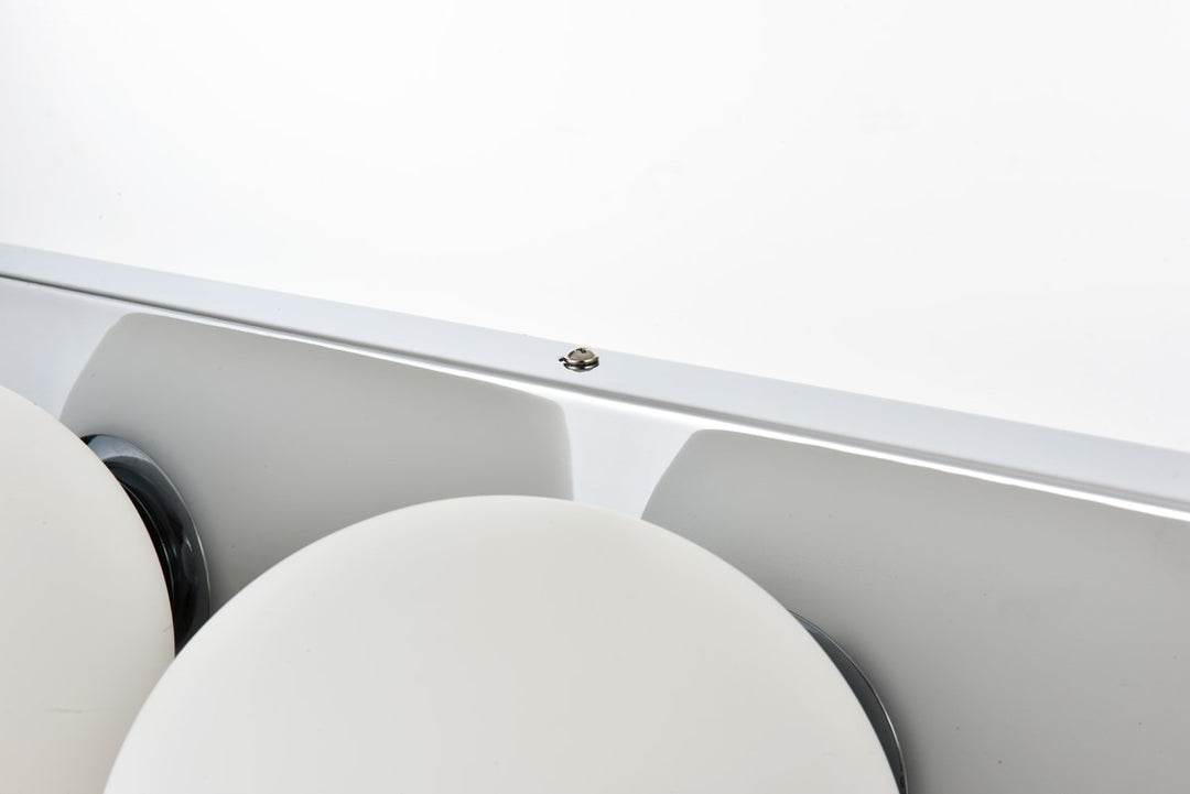 4 Light Chrome And Frosted White Bath Sconce