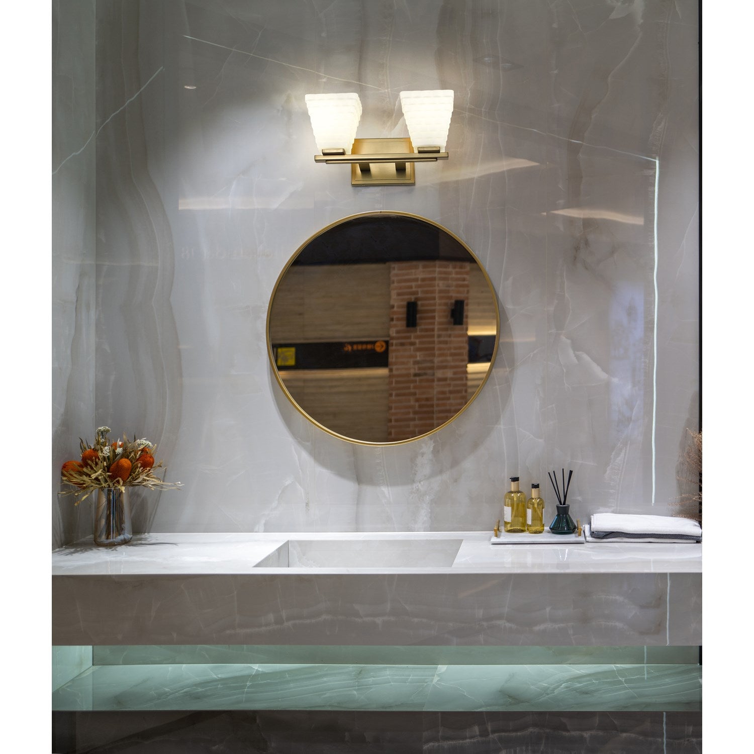 2 Light Vanity
