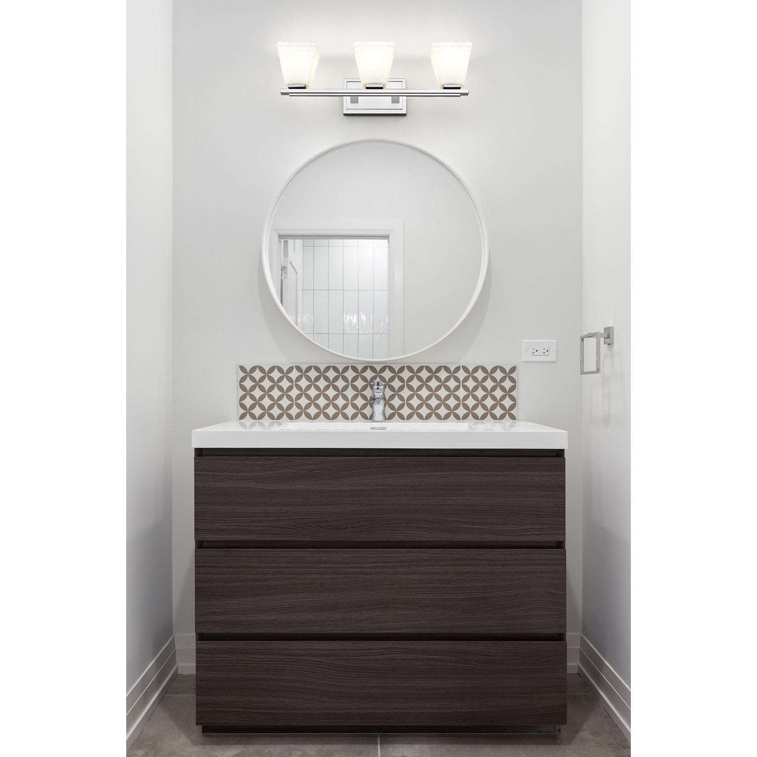 3 Light Vanity