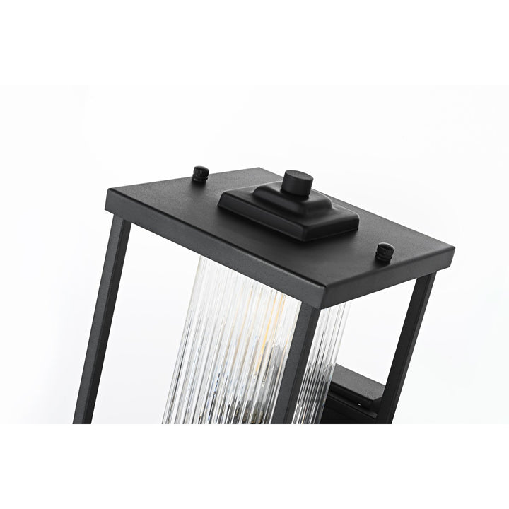 7 Inch Outdoor Wall Sconce in Black