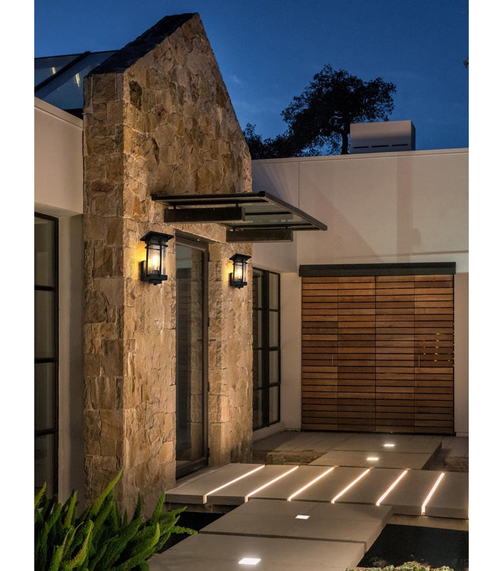 6.5 Inch Outdoor Wall Sconce in Black
