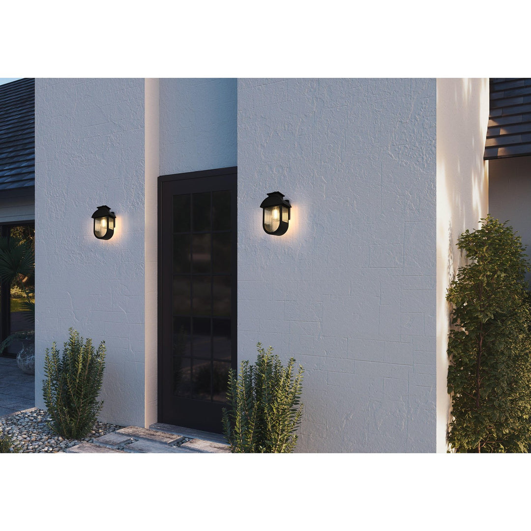 8 Inch Outdoor Wall Sconce in Black