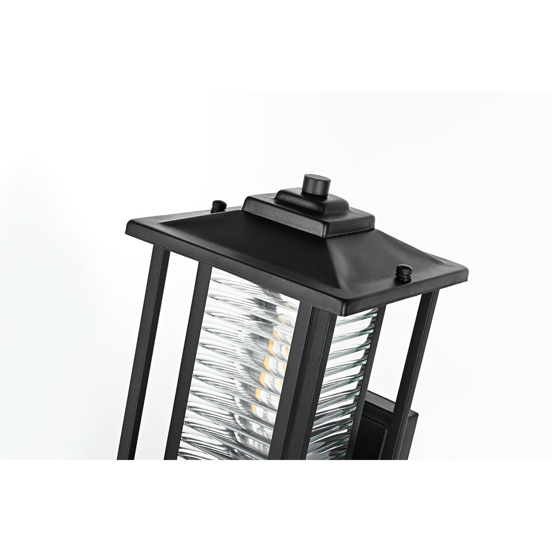 7 Inch Outdoor Wall Sconce in Black
