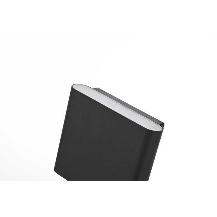 9 Inch Outdoor Wall Sconce In Black