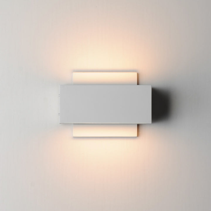6.75" Led Outdoor Wall Sconce