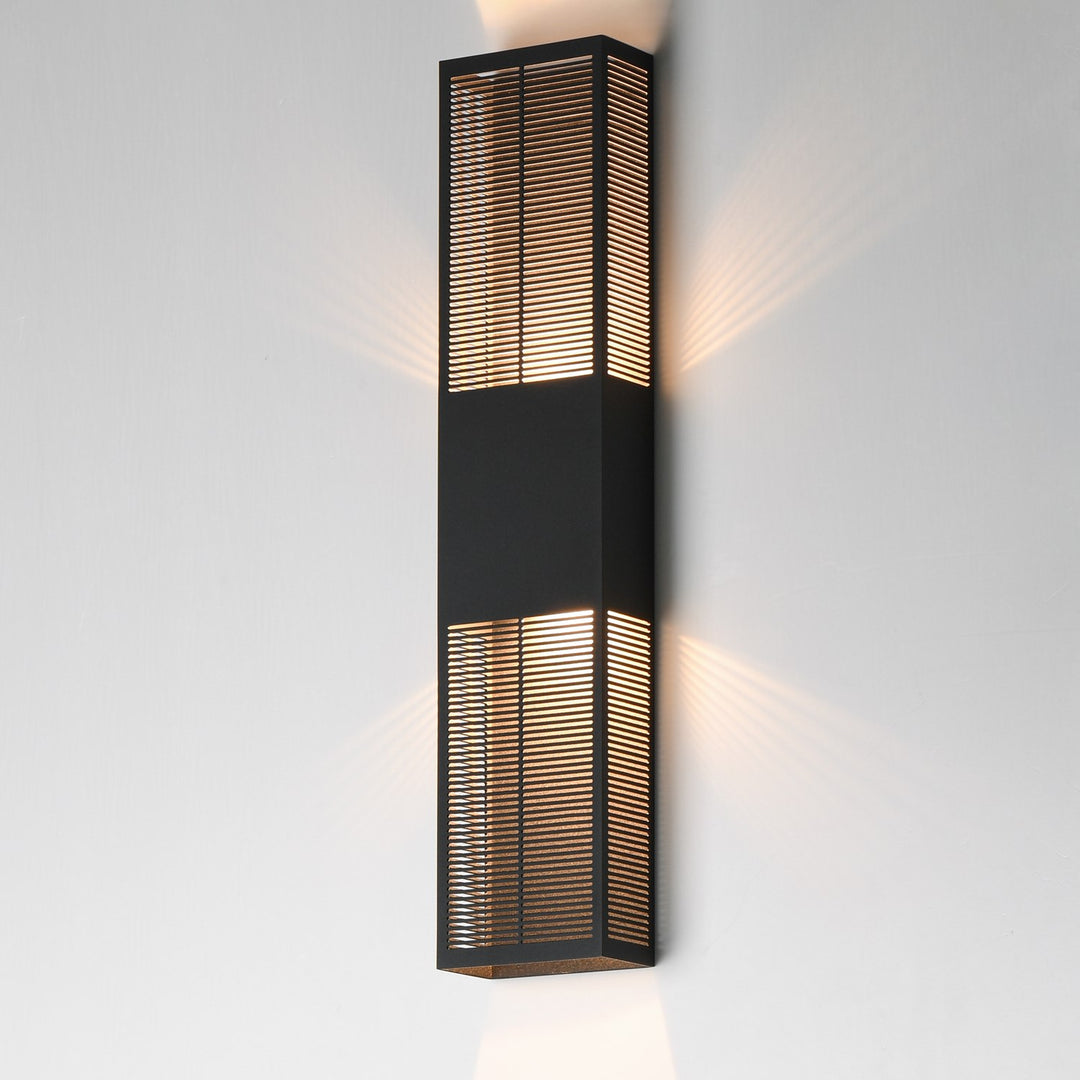 30" Led Outdoor Wall Sconce