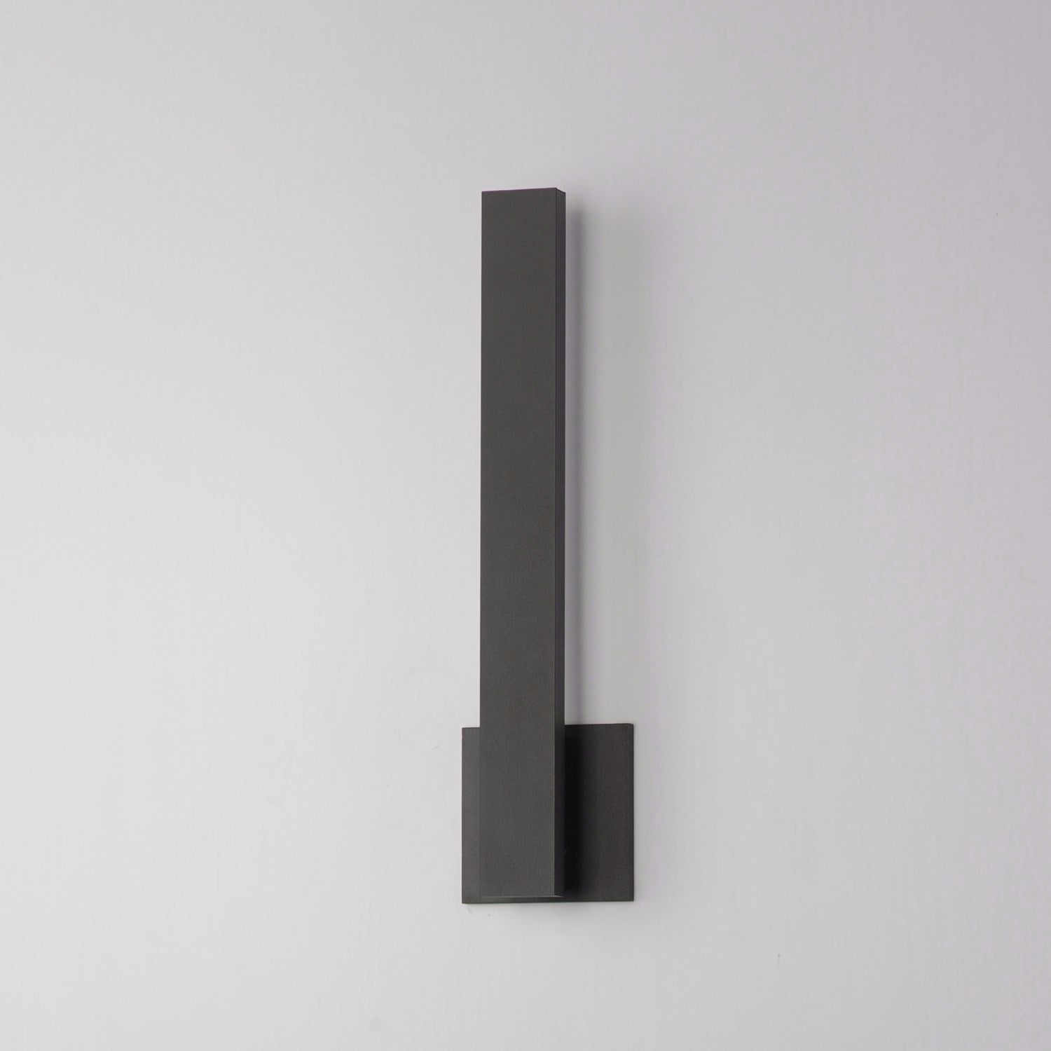 Alumilux: Line 5Cct 18" Led Outdoor Wall Sconce