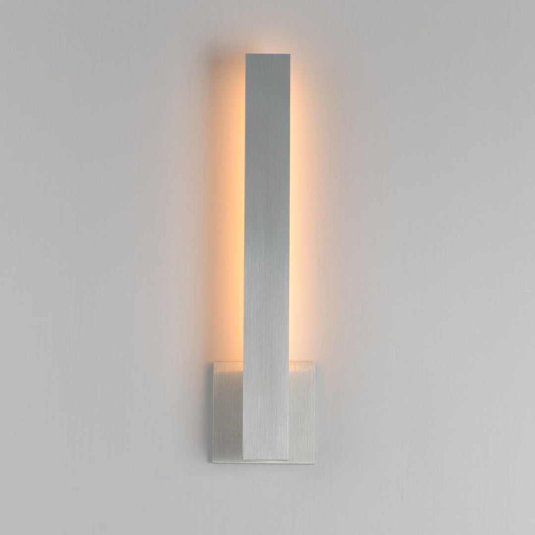 Alumilux: Line 5Cct 18" Led Outdoor Wall Sconce