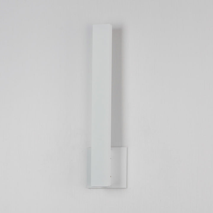Alumilux: Line 5Cct 18" Led Outdoor Wall Sconce