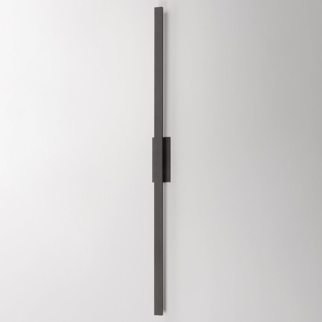 Alumilux: Line 5Cct 96" Led Outdoor Wall Sconce