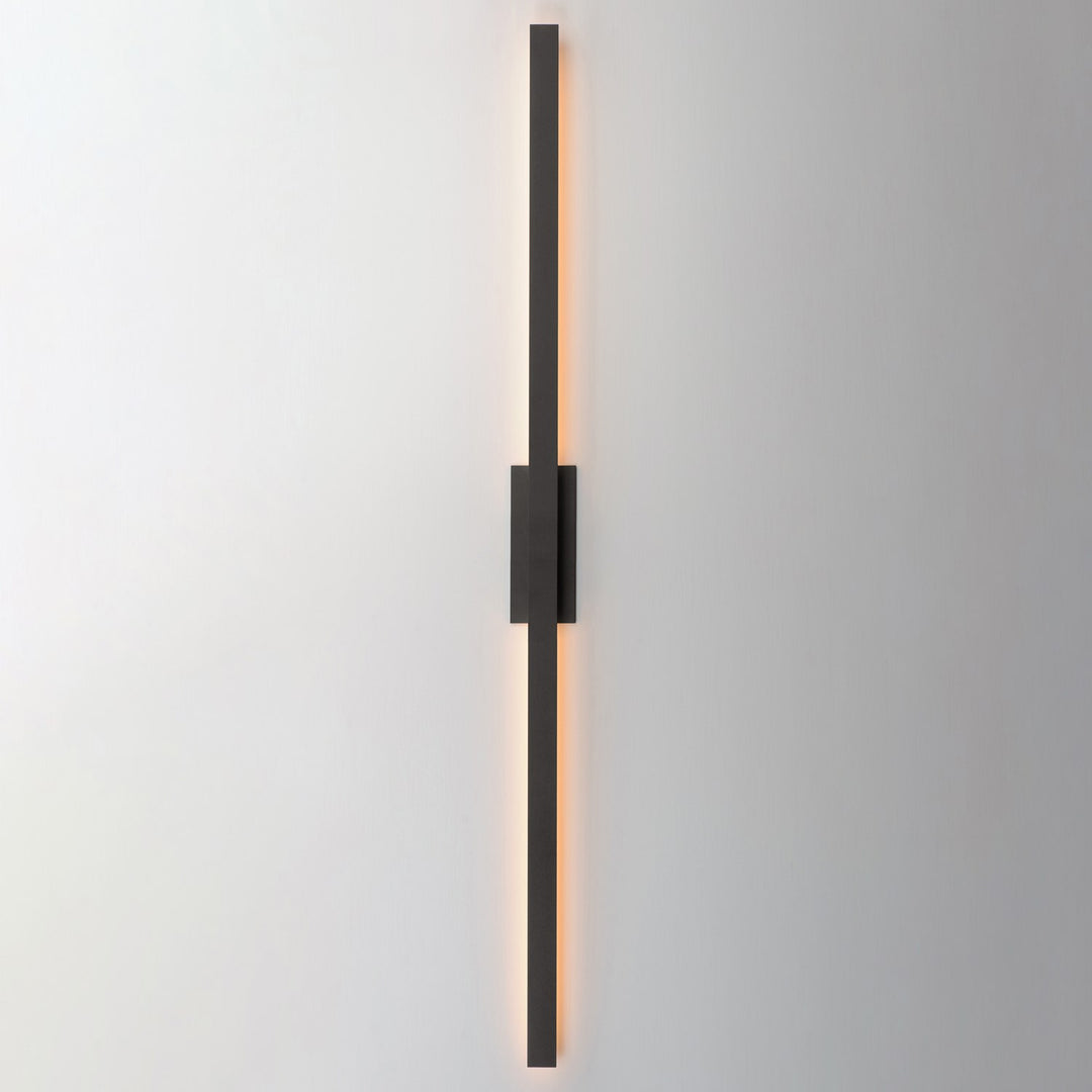 Alumilux: Line 5Cct 96" Led Outdoor Wall Sconce