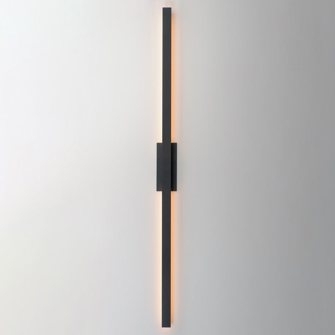 Alumilux: Line 5Cct 96" Led Outdoor Wall Sconce