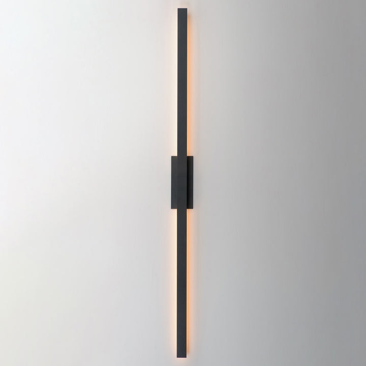 Alumilux: Line 5Cct 96" Led Outdoor Wall Sconce