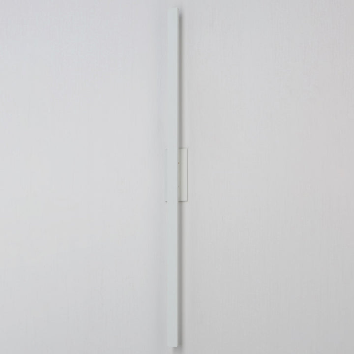 Alumilux: Line 5Cct 96" Led Outdoor Wall Sconce