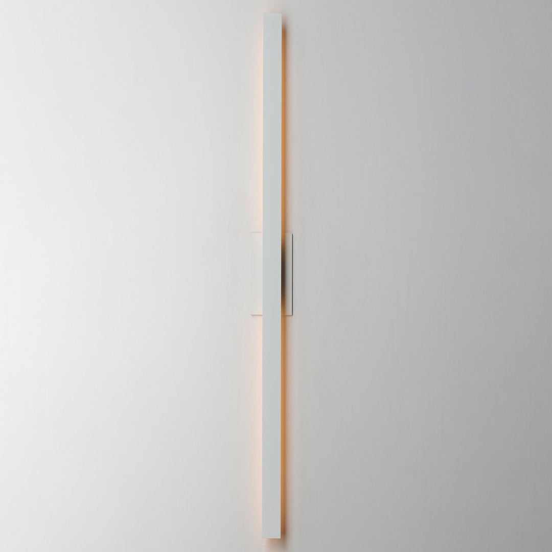 Alumilux: Line 5Cct 96" Led Outdoor Wall Sconce