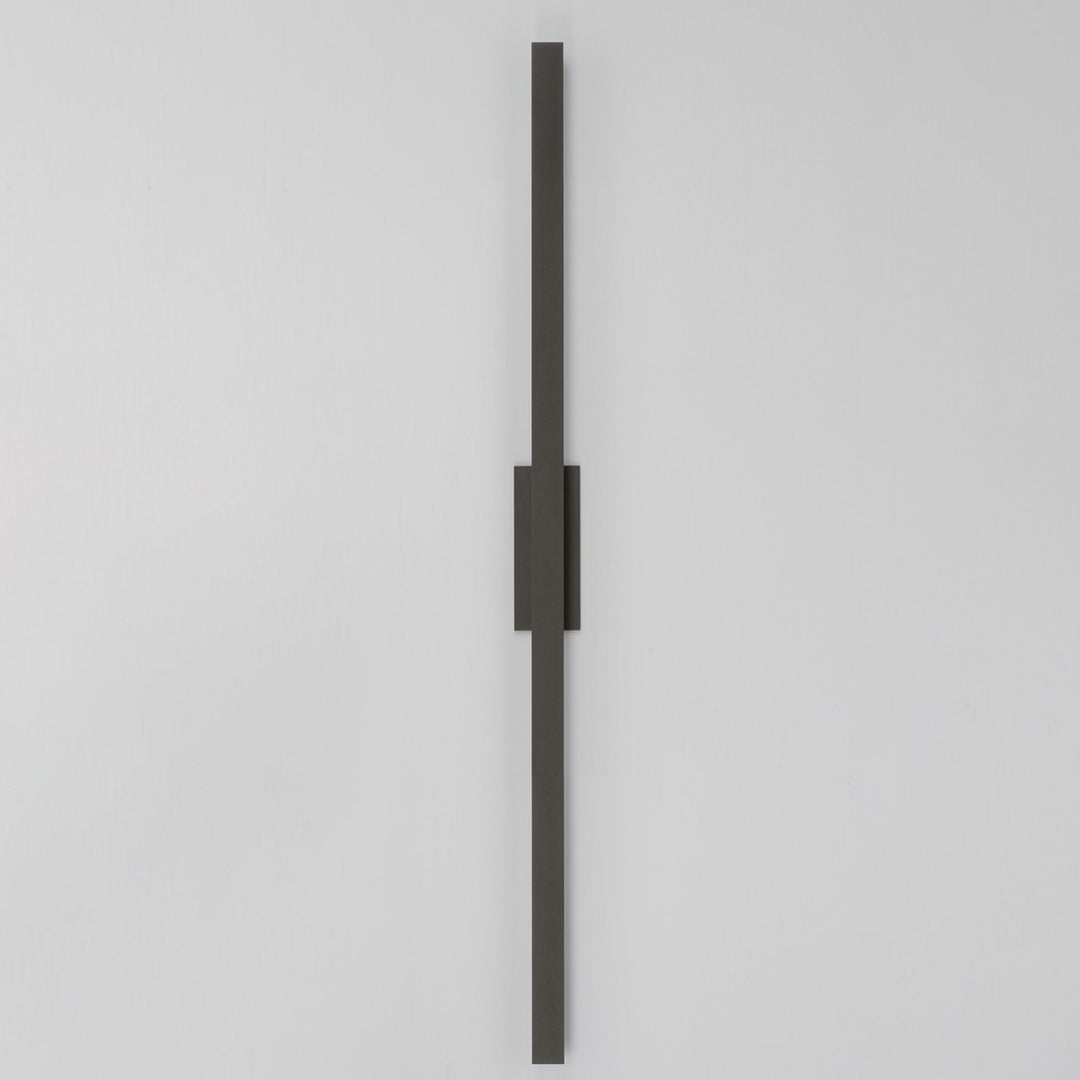 Alumilux: Sideline 96" Led Outdoor Wall Sconce