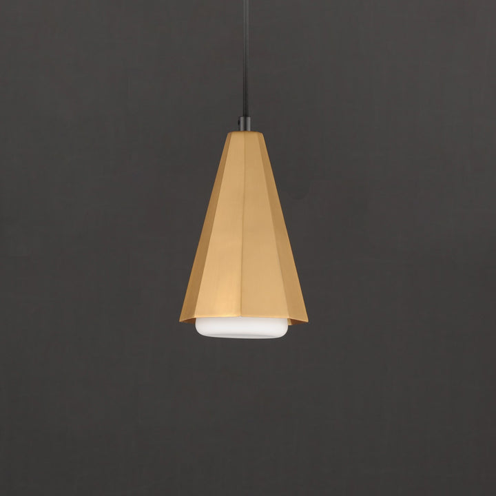 Rizzo Single Pendant