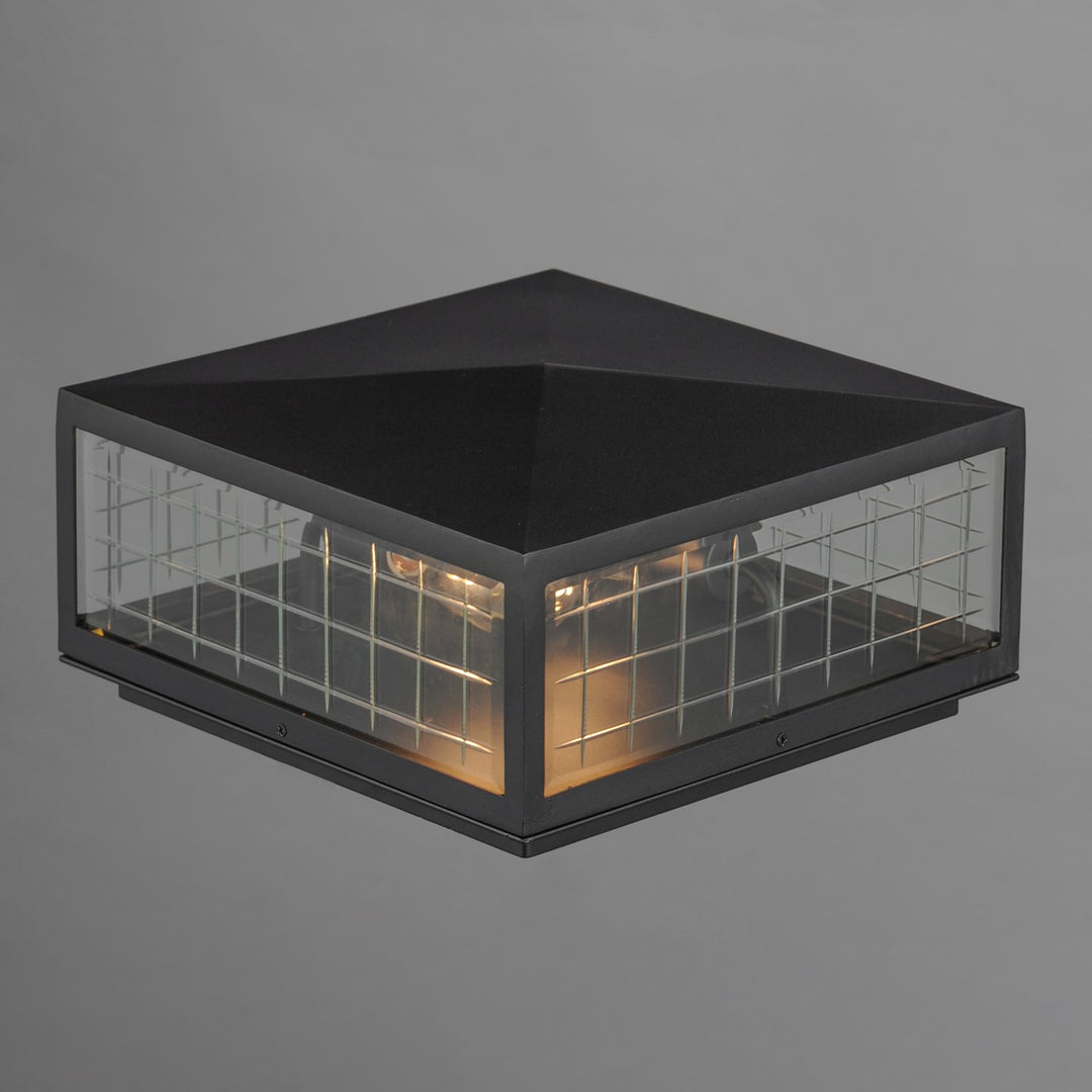 Magnus 2-Light Deck Lantern