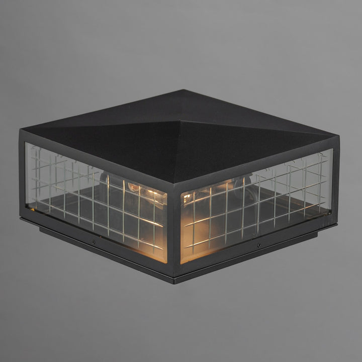 Magnus 2-Light Deck Lantern
