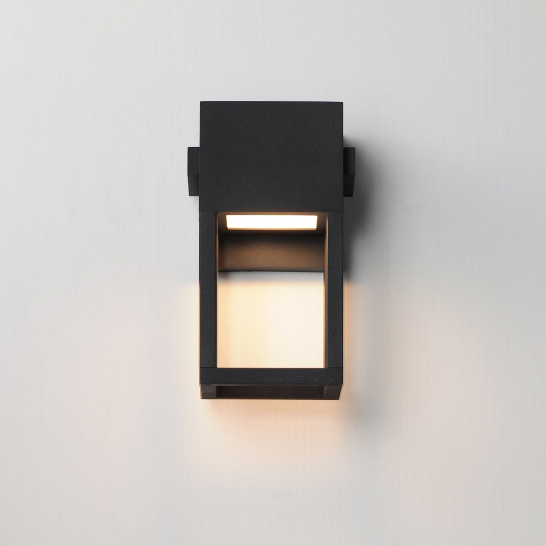 Strand Vx 10" Outdoor Led Wall Sconce