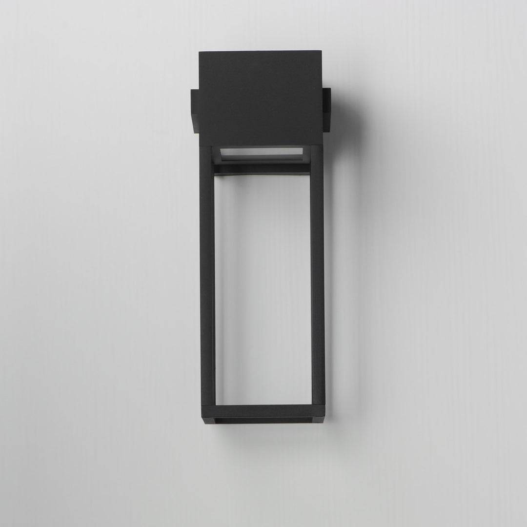 Strand Vx 18" Outdoor Led Wall Sconce