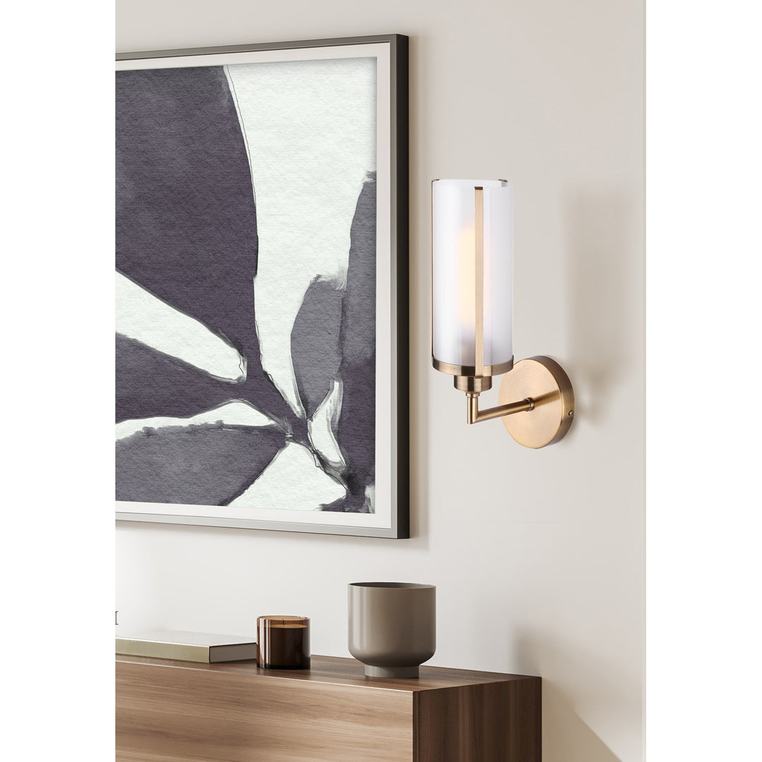 Sconce In Gold Finish