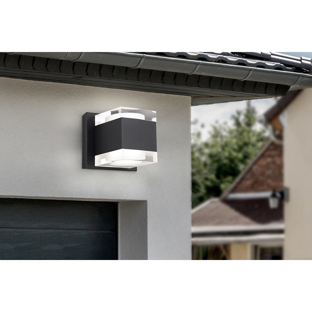 Outdoor Lantern In Black Finish