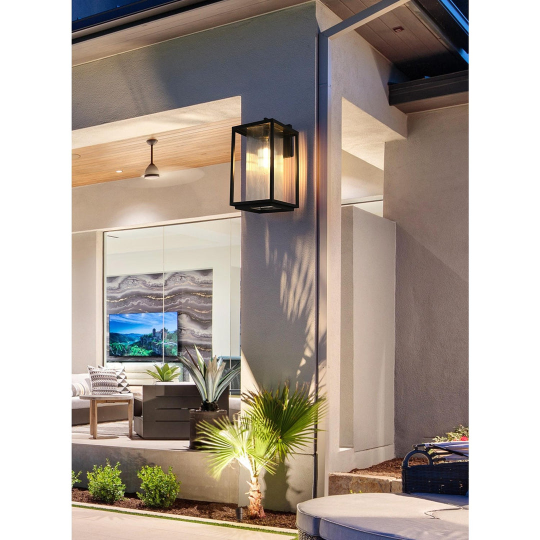 9.5 Inch Outdoor Wall Sconce In Black