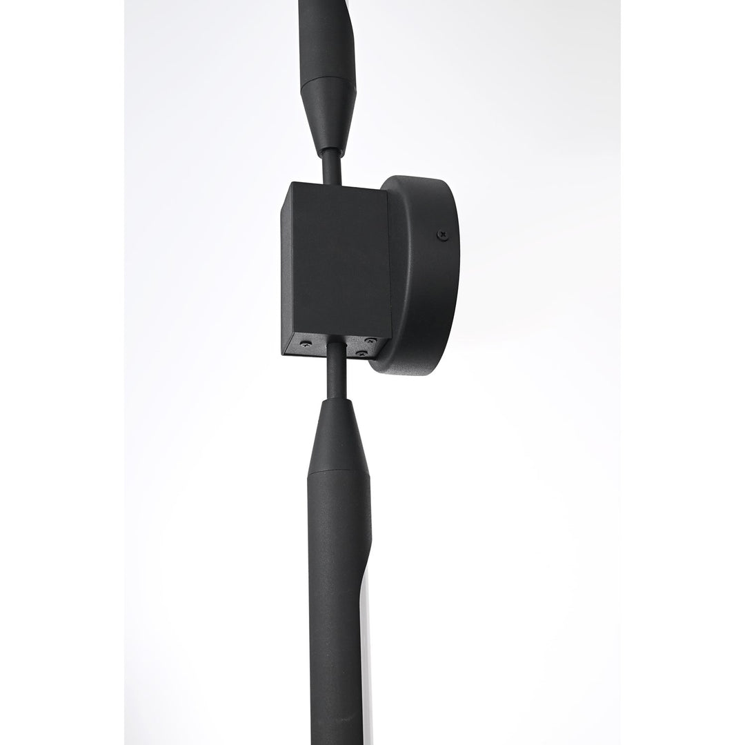 5 Inch Outdoor Wall Sconce In Black