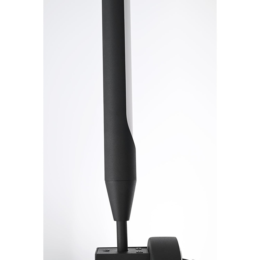 5 Inch Outdoor Wall Sconce In Black