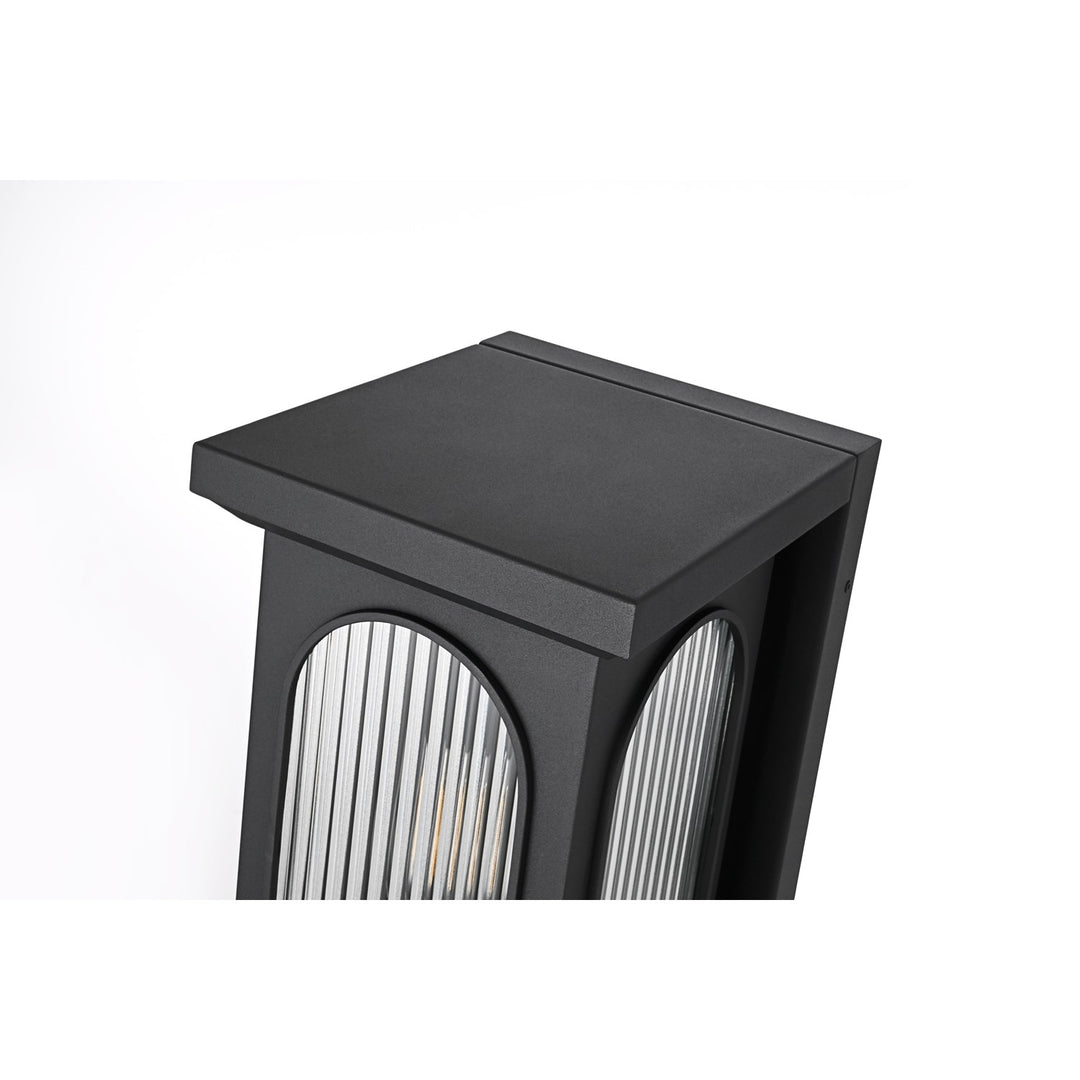 9 Inch Outdoor Wall Sconce In Black